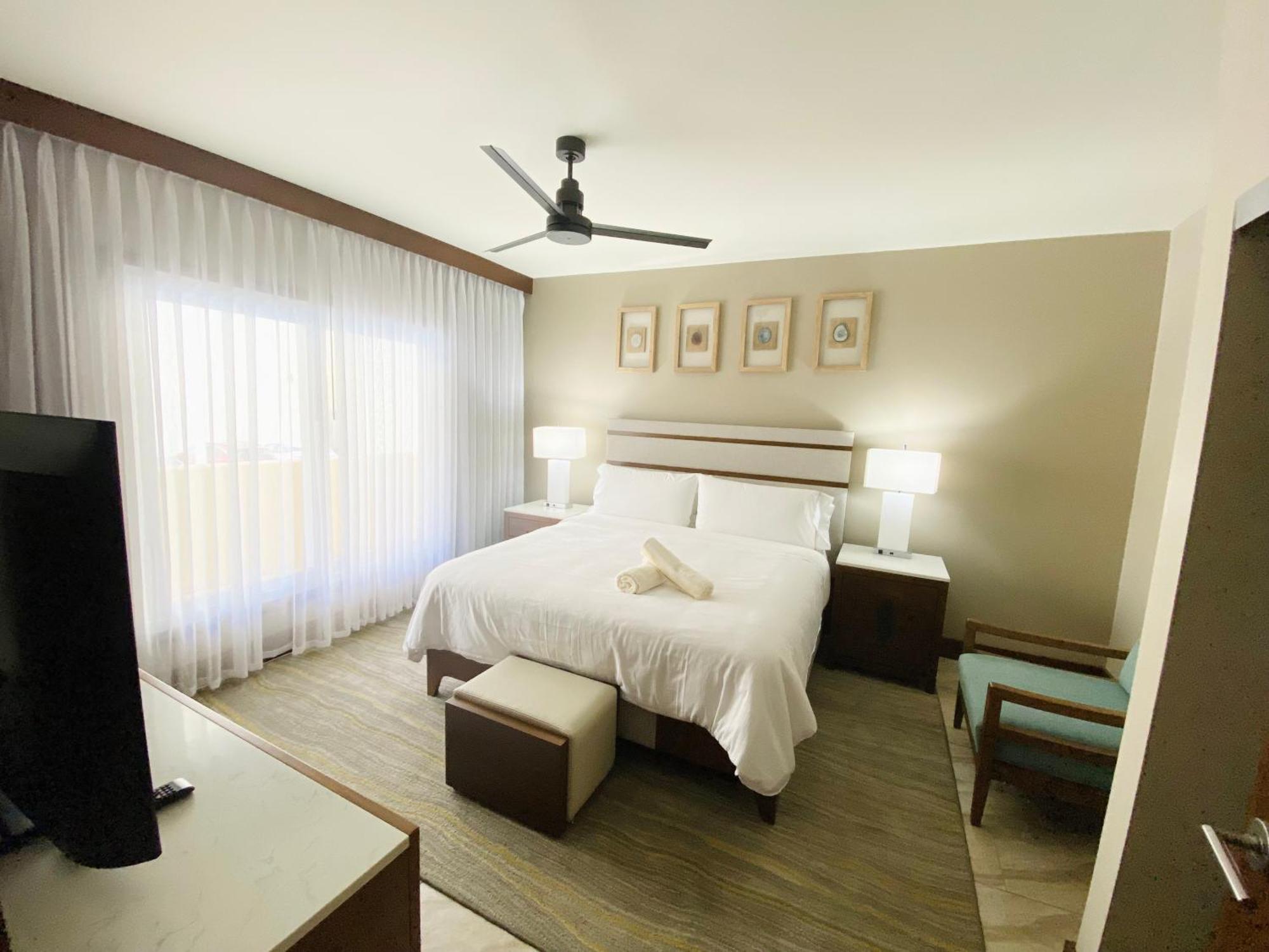 Dawn Beach Club Luxury Apartment Exterior photo