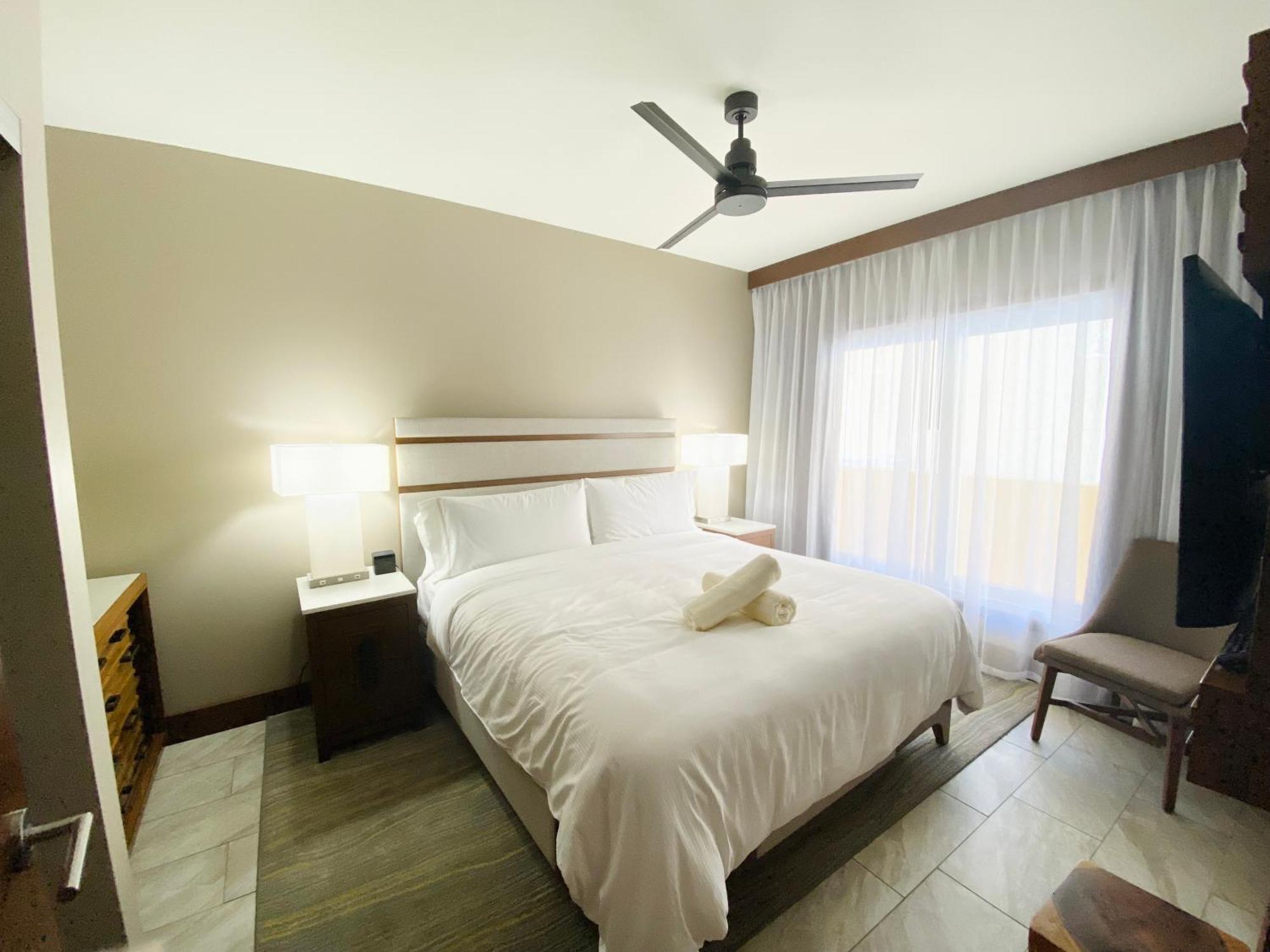 Dawn Beach Club Luxury Apartment Exterior photo